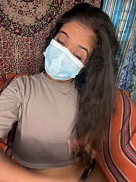 SukiyamaAsia online show from April 7, 2026, 7:43 am