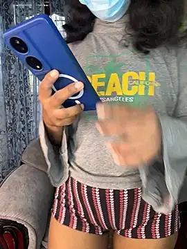 SukiyamaAsia online show from October 22, 2025, 4:12 am