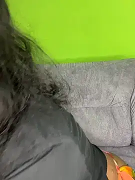 SukiyamaAsia online show from October 12, 2025, 5:25 pm