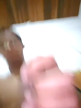 Snapshot of Mikael_1357 chatting on February 5, 2026, 4:52 am Mikael 1357 online show from February 5, 2026, 4:52 am