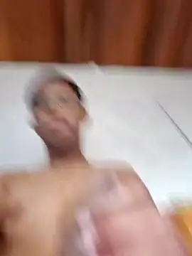 Snapshot of Mikael_1357 chatting on February 3, 2026, 5:07 pm Mikael 1357 online show from February 3, 2026, 5:07 pm