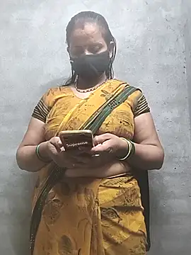 Snapshot of Bhabhi_jaan10 chatting on October 26, 2025, 4:18 pm Bhabhi jaan10 online show from October 26, 2025, 4:18 pm