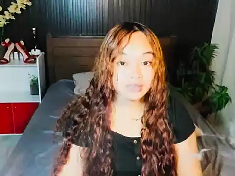 UrFavouriteCravings online show from October 16, 2025, 12:30 am