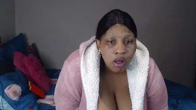 PIXIEBITCHXXX26 online show from June 19, 2026, 10:58 pm