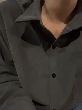 Snapshot of LiamMyst chatting on February 17, 2026, 11:46 pm LiamMyst online show from February 17, 2026, 11:46 pm