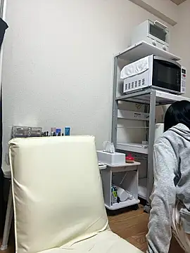 mia2 jp online show from November 16, 2025, 7:35 am