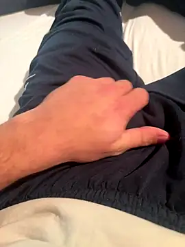 max22palm online show from October 6, 2025, 12:39 pm