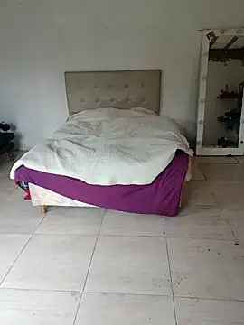 Benditofetiche online show from November 20, 2025, 8:42 pm