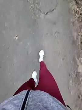 rezzzze online show from February 19, 2026, 4:37 pm