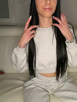 ilariea girl online show from February 20, 2026, 9:06 pm