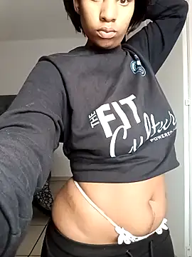 MissBubbles04 online show from October 1, 2025, 5:34 am