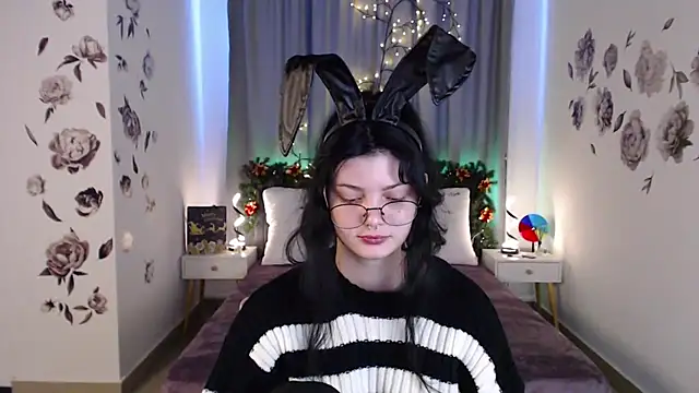 MileyRood online show from December 5, 2025, 1:16 am