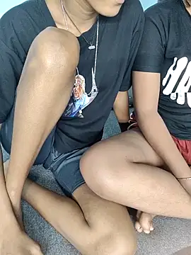 Snapshot of Unique_girls90 chatting on March 2, 2026, 1:07 pm Unique girls90 online show from March 2, 2026, 1:07 pm