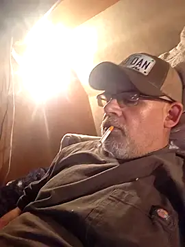 DeeBestEver online show from November 24, 2025, 4:56 am