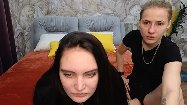 Mary 12 online show from October 7, 2025, 8:26 am