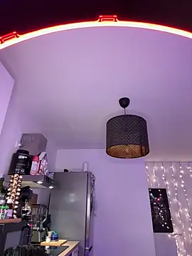 LaPetiteKim online show from December 14, 2025, 8:14 pm