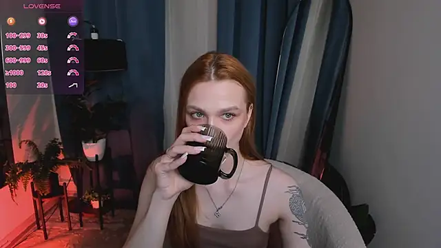 PollyMayer online show from May 21, 2026, 8:50 pm