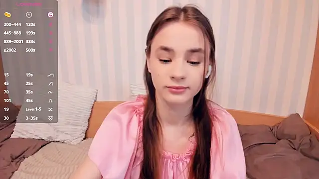 JinnyMcie online show from February 22, 2026, 7:44 am