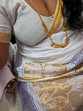 Tamil Ammani online show from December 17, 2025, 4:56 pm