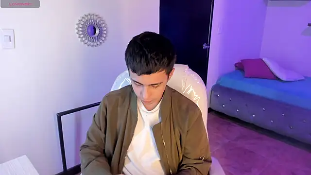 Nyko ds online show from December 1, 2025, 3:40 am