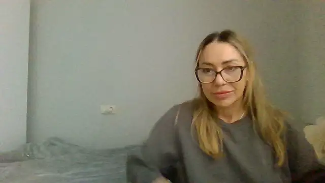 Kinky21 online show from October 12, 2025, 12:50 pm