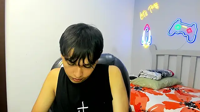 StiwenTwink online show from October 10, 2025, 7:25 pm