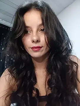 Snapshot of SaraMistick chatting on November 5, 2025, 12:52 pm SaraMistick online show from November 5, 2025, 12:52 pm