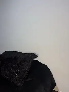 Snapshot of SaraMistick chatting on January 7, 2026, 9:36 am SaraMistick online show from January 7, 2026, 9:36 am