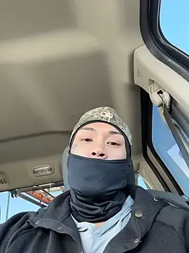 Loadedeggs online show from March 5, 2026, 9:00 pm