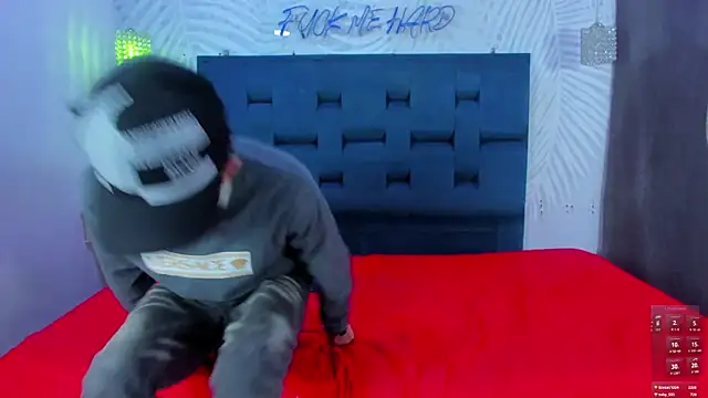 Youngs Wild online show from April 19, 2026, 12:22 am