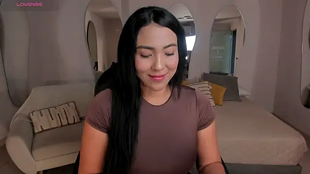 NatalieLewis online show from February 21, 2026, 11:56 am