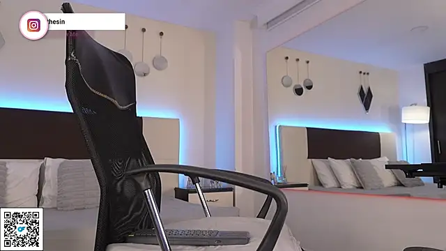 DanteeStone online show from February 8, 2026, 5:32 pm