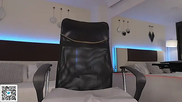 DanteeStone online show from February 4, 2026, 6:36 pm