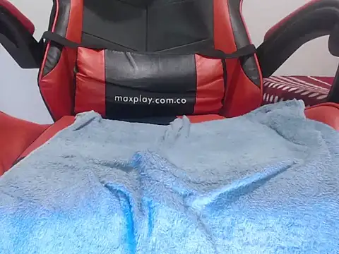 emily sexxx online show from October 27, 2025, 8:04 am