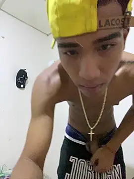 boy perfect6 online show from March 4, 2026, 11:12 pm