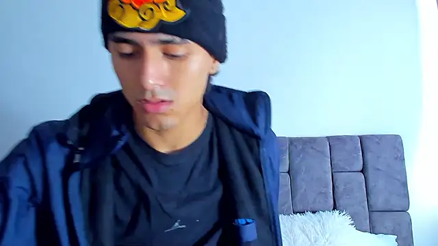 Anthony carter online show from November 17, 2025, 1:37 pm