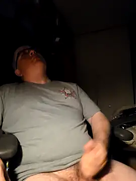 Iceman69696 online show from April 21, 2026, 3:57 am