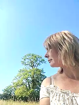 Masha412111 online show from June 25, 2026, 6:29 am