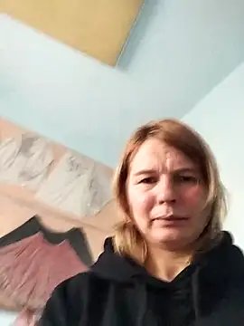 Masha412111 online show from December 2, 2025, 8:49 am