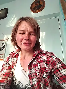 Masha412111 online show from May 25, 2026, 5:22 pm