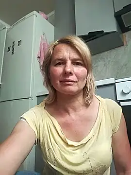 Masha412111 online show from July 9, 2026, 5:30 am
