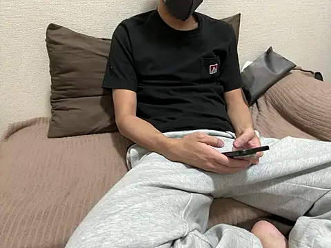 Snapshot of Ryunosukesuke chatting on November 3, 2025, 11:14 am Ryunosukesuke online show from November 3, 2025, 11:14 am