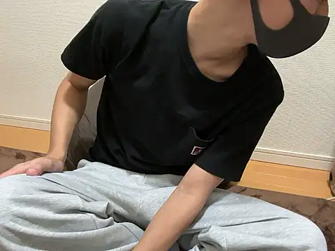 Snapshot of Ryunosukesuke chatting on November 4, 2025, 12:20 pm Ryunosukesuke online show from November 4, 2025, 12:20 pm