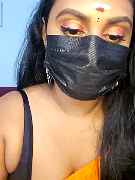 Snapshot of Dheronika_sweetie chatting on October 13, 2025, 6:09 pm Dheronika sweetie online show from October 13, 2025, 6:09 pm