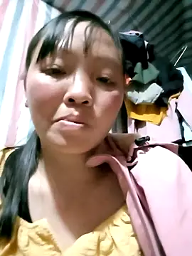 Snapshot of Minkine022 chatting on January 13, 2026, 1:59 pm Minkine022 online show from January 13, 2026, 1:59 pm