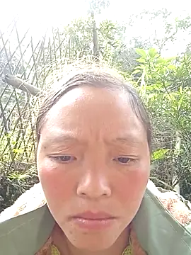 Snapshot of Minkine022 chatting on December 18, 2025, 6:07 am Minkine022 online show from December 18, 2025, 6:07 am