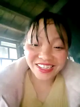 Snapshot of Minkine022 chatting on February 3, 2026, 6:40 am Minkine022 online show from February 3, 2026, 6:40 am