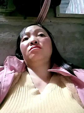 Snapshot of Minkine022 chatting on January 11, 2026, 6:26 pm Minkine022 online show from January 11, 2026, 6:26 pm