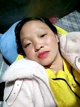 Snapshot of Minkine022 chatting on December 14, 2025, 8:09 am Minkine022 online show from December 14, 2025, 8:09 am