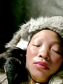 Snapshot of Minkine022 chatting on December 1, 2025, 9:15 pm Minkine022 online show from December 1, 2025, 9:15 pm